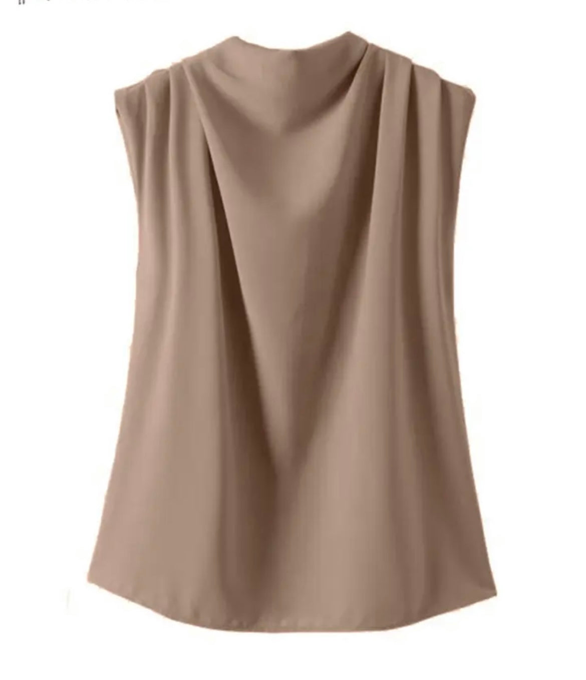 Blusa beige sin mangas elegante